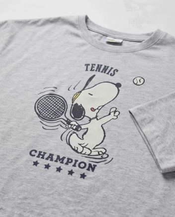 PIJAMA SNOOPY JUGANDO TENIS - 4