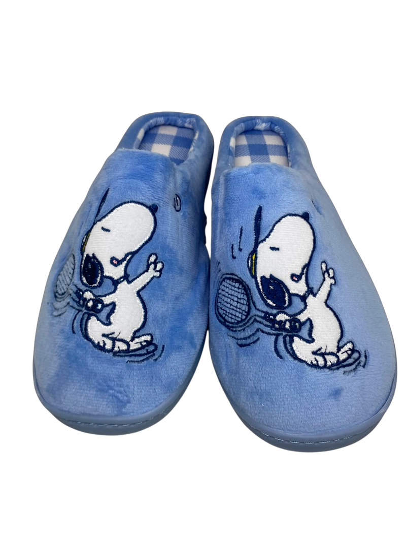 PANTUFLA SNOOPY JUGANDO TENIS DIFERENTES NUMEROS - 2