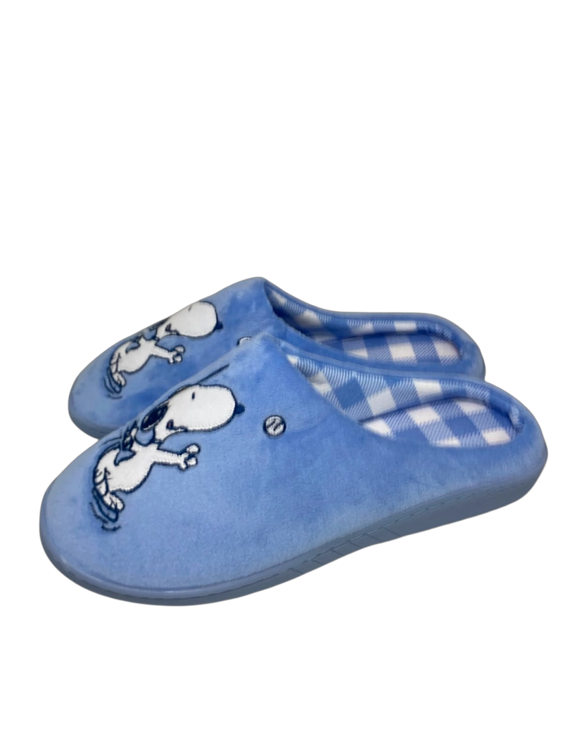 PANTUFLA SNOOPY JUGANDO TENIS DIFERENTES NUMEROS - 4