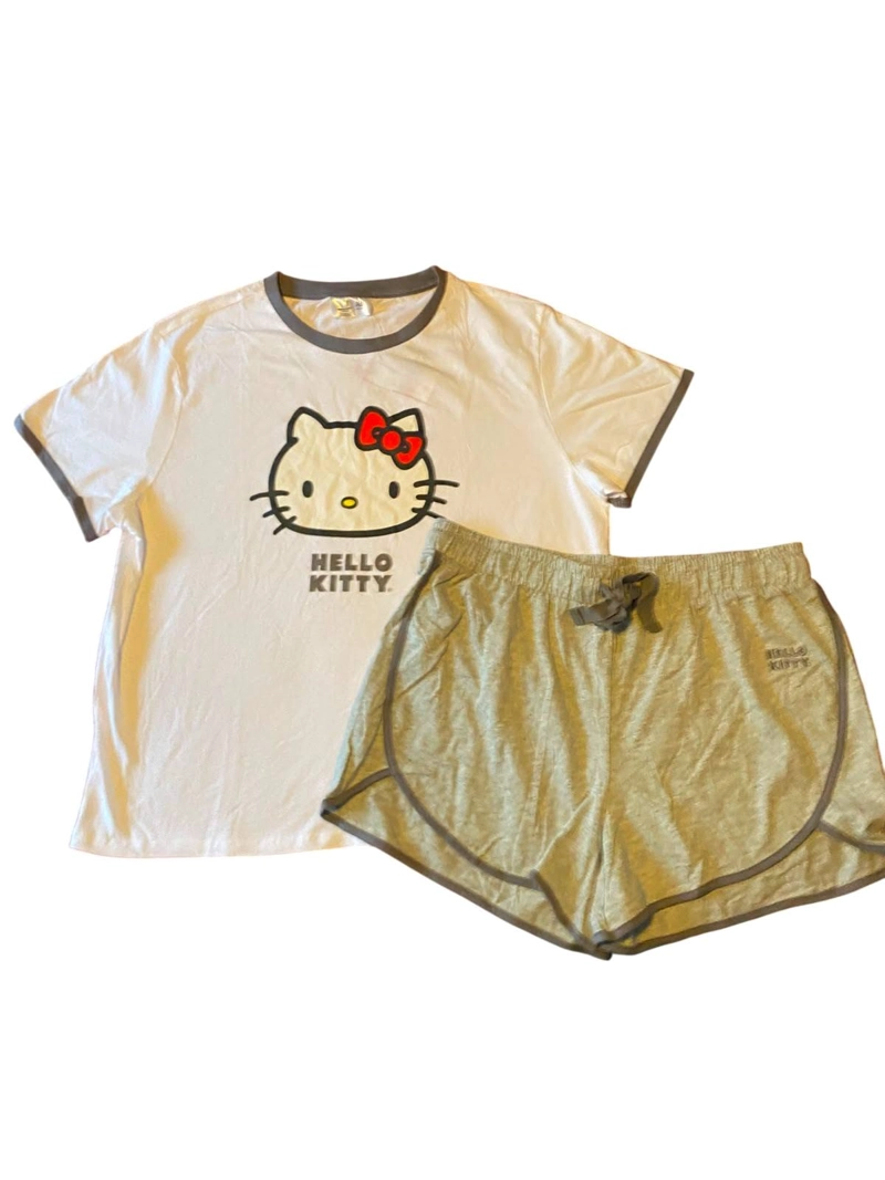 PIJAMA HELLO KITTY TALLA M - 2