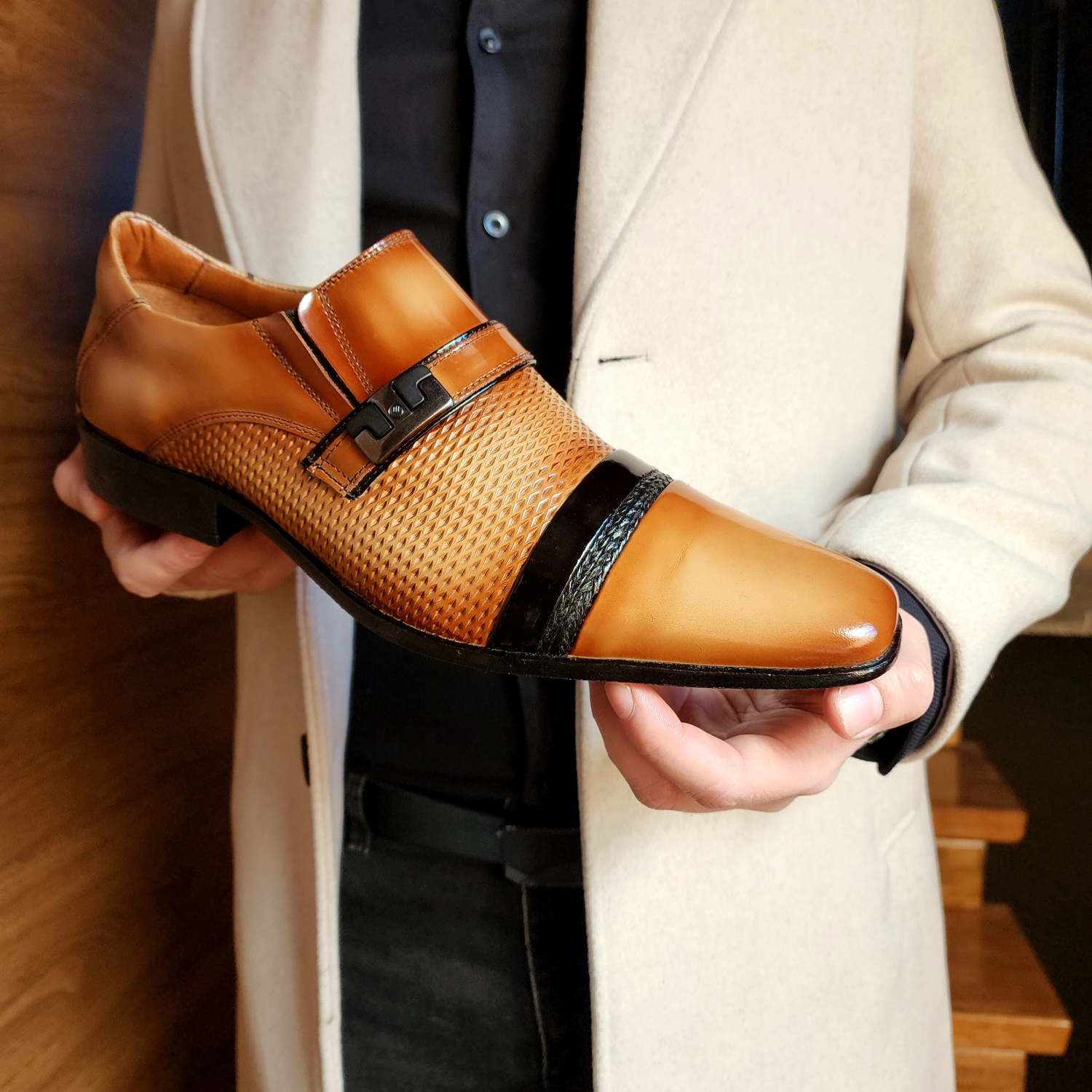 ZAPATO FORMAL CHAROL HOMBRE LEVURETT CAMEL 12053M - 2