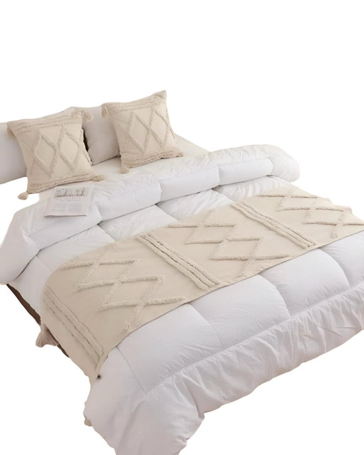 JUEGO DE PIECERA DE CAMA MAS 2 COJIN CON FUNDAS MODELO BOHO - 3