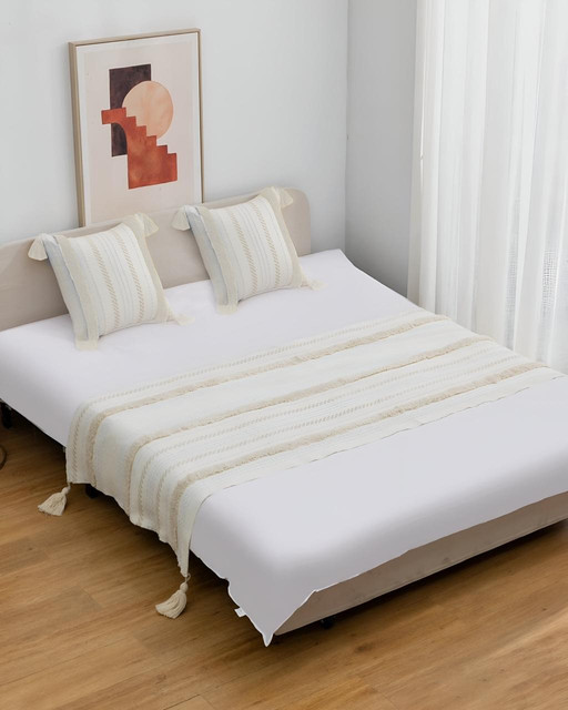 JUEGO DE PIECERA DE CAMA MAS 2 COJIN CON FUNDAS MODELO BOHO - 1