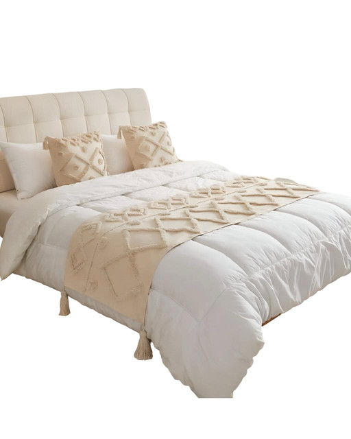JUEGO DE PIECERA DE CAMA MAS 2 COJIN CON FUNDAS MODELO BOHO - 3