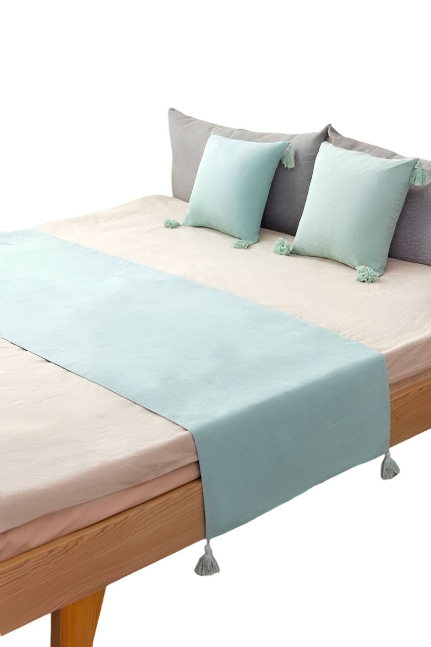 JUEGO DE PIECERA DE CAMA CON 2 FUNDAS MODELO LINO CELESTE - 2