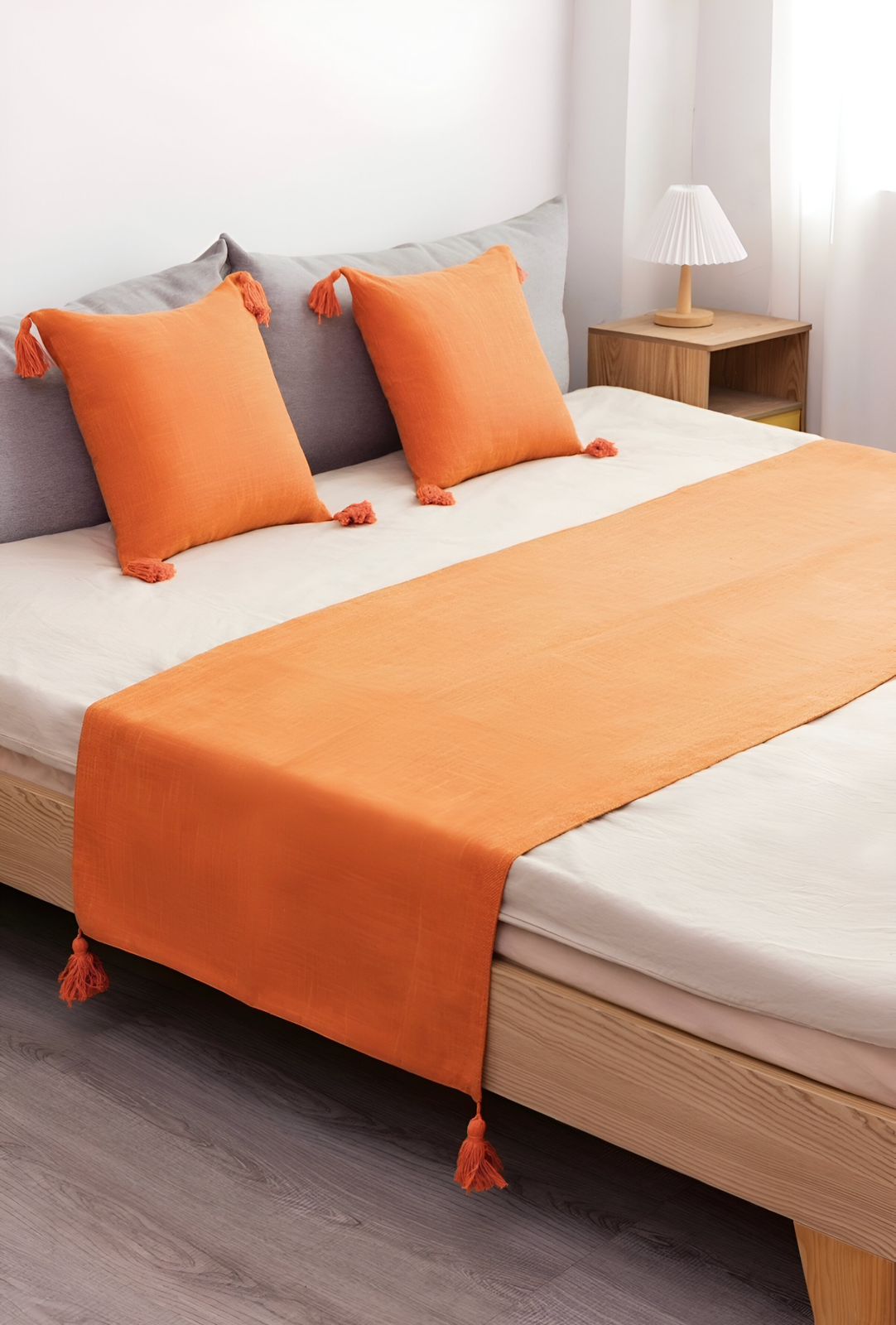 JUEGO DE PIECERA DE CAMA CON 2 FUNDAS MODELO LINO NARANJA - 1