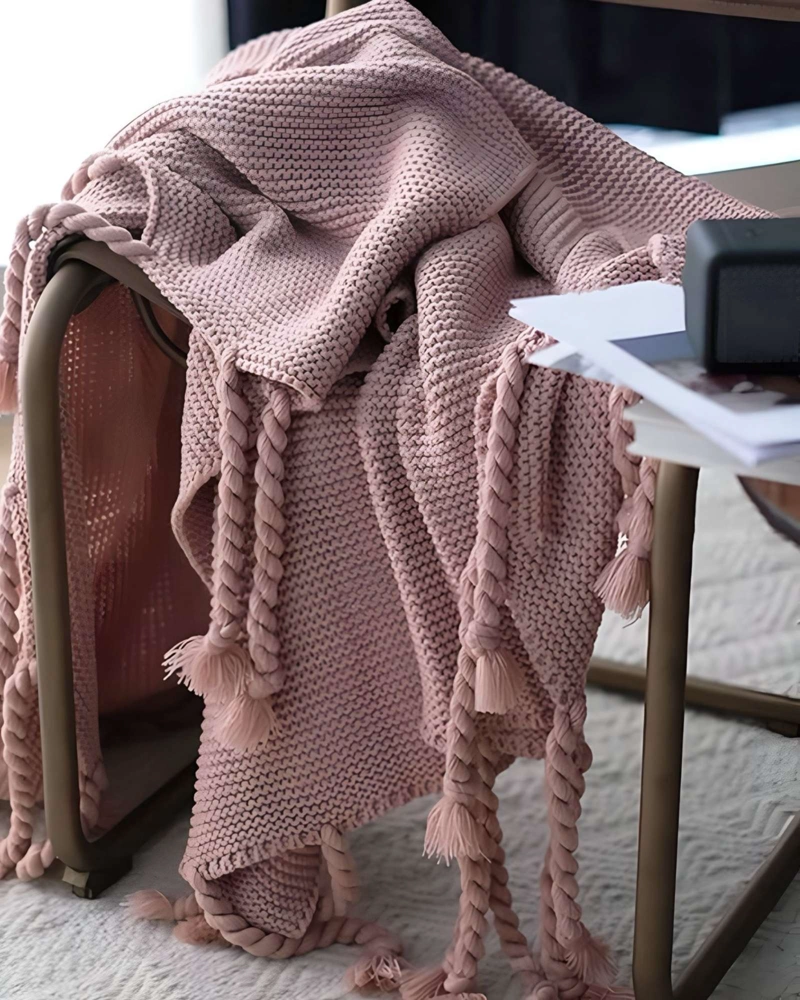MANTA CHENILLE CON FLECOS DE SOGA DECORATIVA PARA CAMA O SOFA - 4