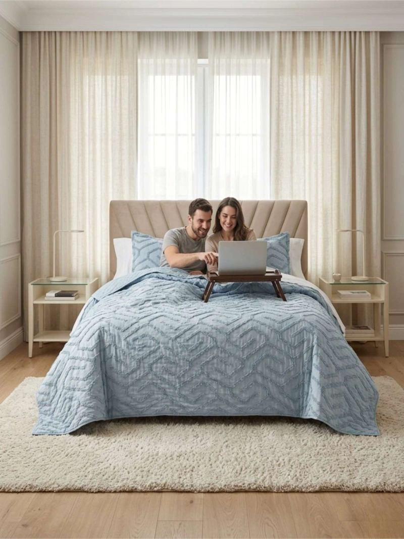 QUILT DE VERANO TUFTING LIVIANO DISEÑO GEOME TRICO KING / SUPER KING - 2