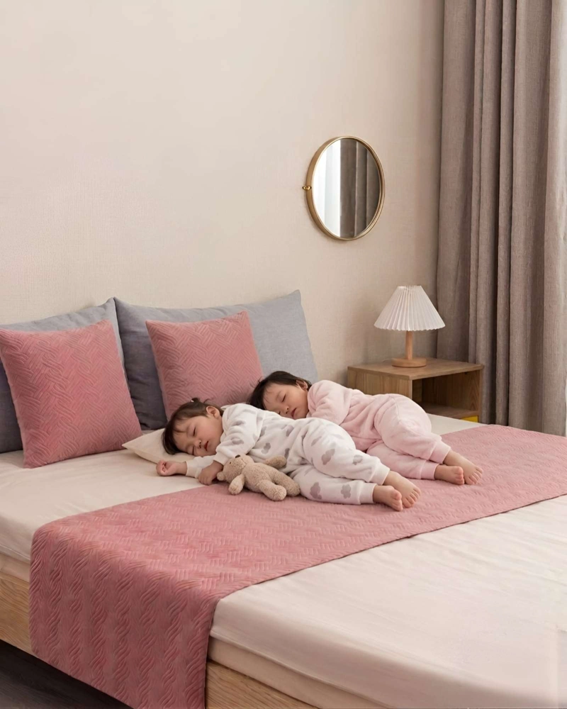 PIECERA DE CAMA DISEÑO PLUSH CONFORT - 1