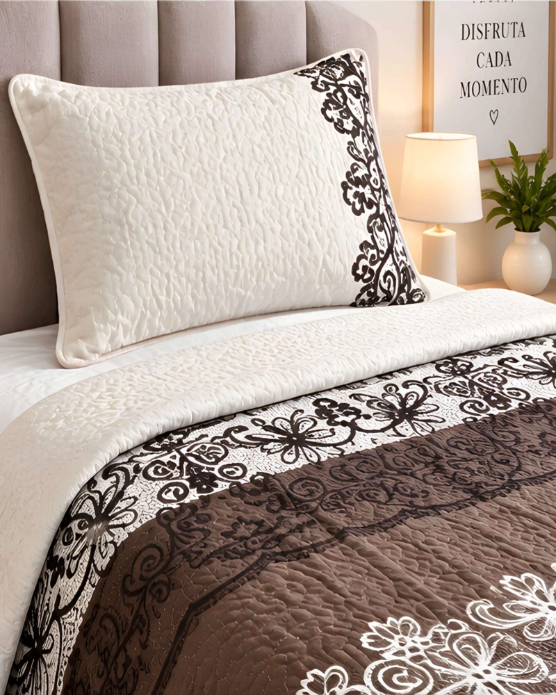 CUBRECAMA ACOLCHADO 1.5 PLAZAS (180X230 CM) + 1 ALMOHADA + 1 FUNDA - 2