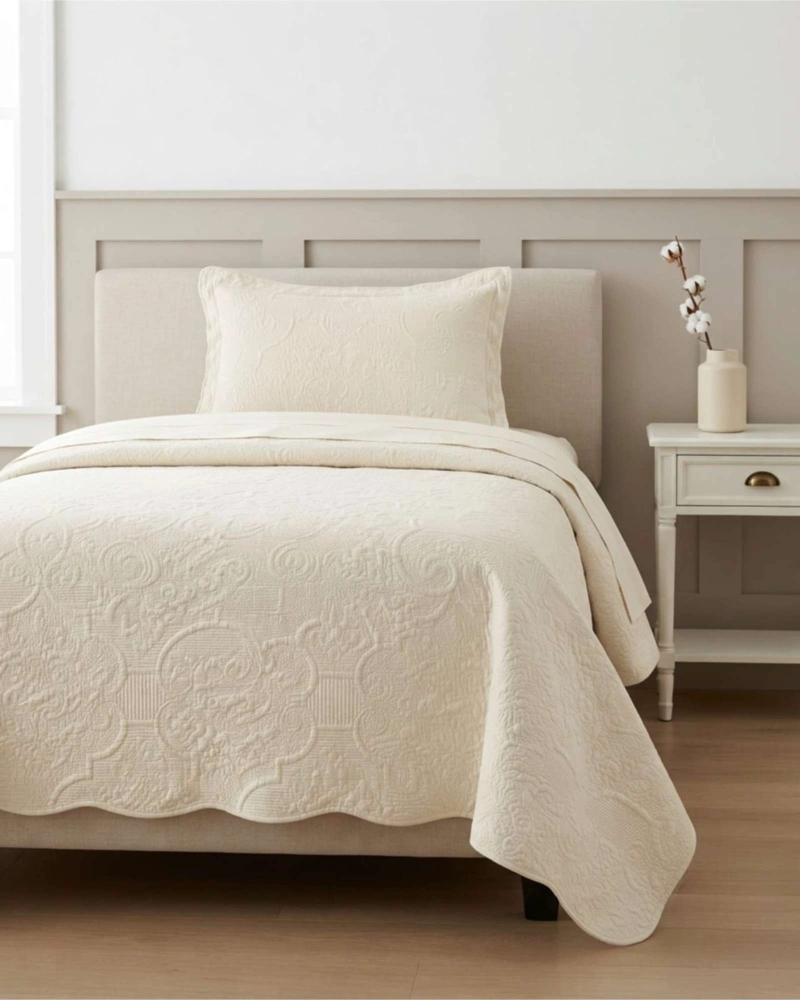 CUBRECAMA QUILT DE VERANO LISO 1.5 PLAZAS CON RELIEVE - 3