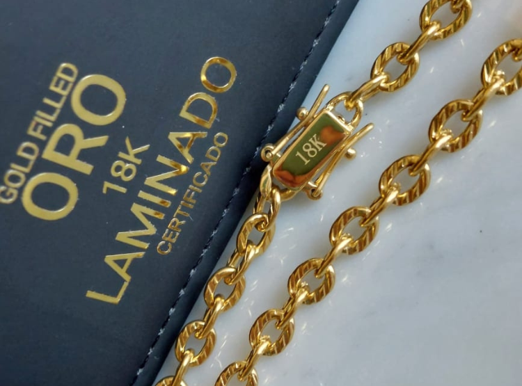 CADENA TEJIDO ESLABÓN LIMADO CON BROCHE CAJÓN DE ORO LAMINADO 18K - 3