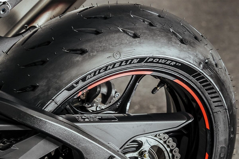 NEUMATICO MOTO MICHELIN POWER GP 180/55ZR17 73W - 5