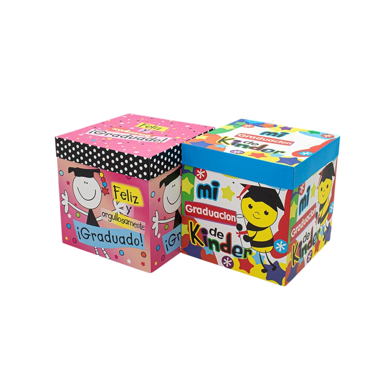 CAJA PLEGABLE GRANDE GRADUACION KINDER 22X22CM X12 UNI - 1