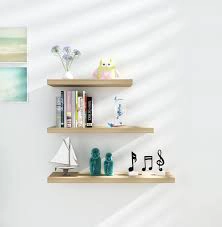 REPISAS FLOTANTES DE MADERA, DISEÑADAS PARA UN ASPECTO MINIMALISTA SIN SOPORTES VISIBLES. EL JUEGO I - 1