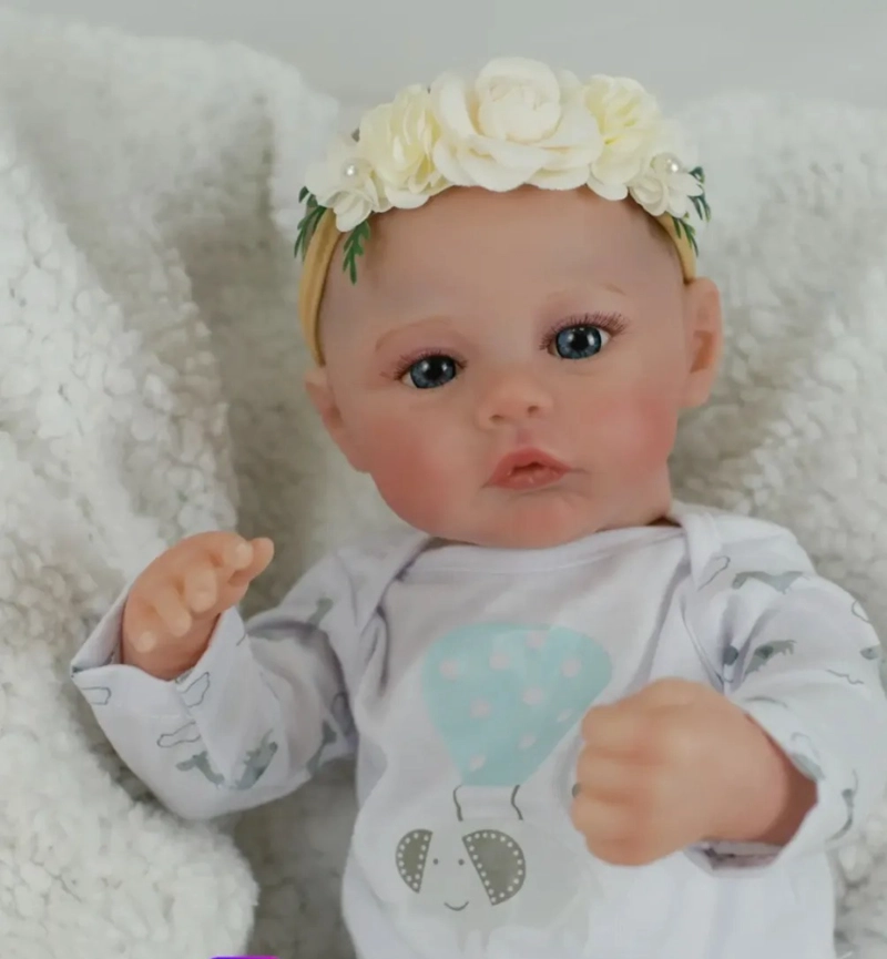 MUÑECA BEBE  REBORN SILICONA NIÑA 48 CM - 2