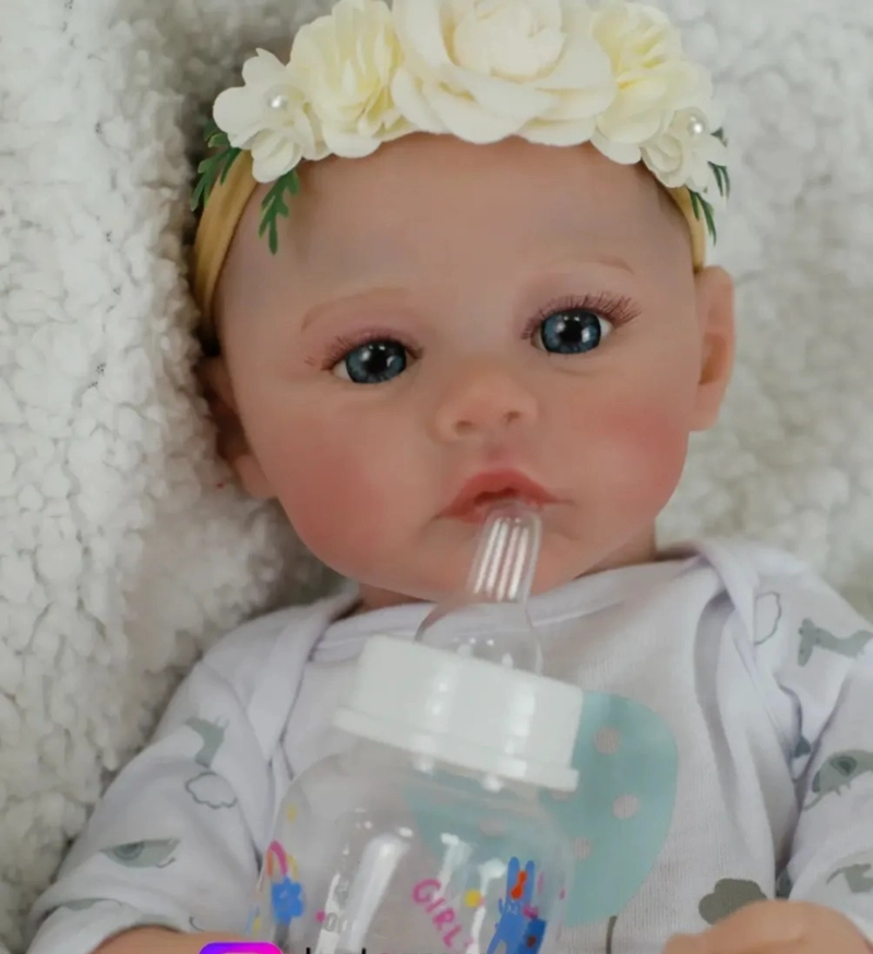 MUÑECA BEBE  REBORN SILICONA NIÑA 48 CM - 3
