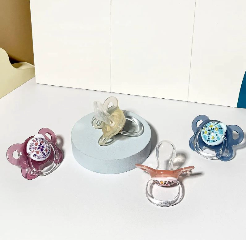 SET DE 2 CHUPETES ANATOMICO PARA BEBE - 2