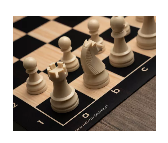 TABLERO DE AJEDREZ PROFESIONAL TIPO MADERA CON SET ABS - 4