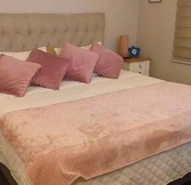 PIECERA POLAR TELA REVERSIBLE 95X210 CM COLOR PALO ROSA - 2