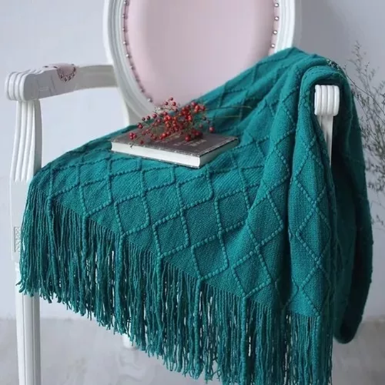 MANTA DECORATIVA TEJIDA PARA SILLON, PIECERA O CAMA COLOR VERDE OSCURO - 2