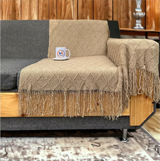 MANTA DECORATIVA TEJIDA PARA SILLON, PIECERA O CAMA COLOR MARRON - 2