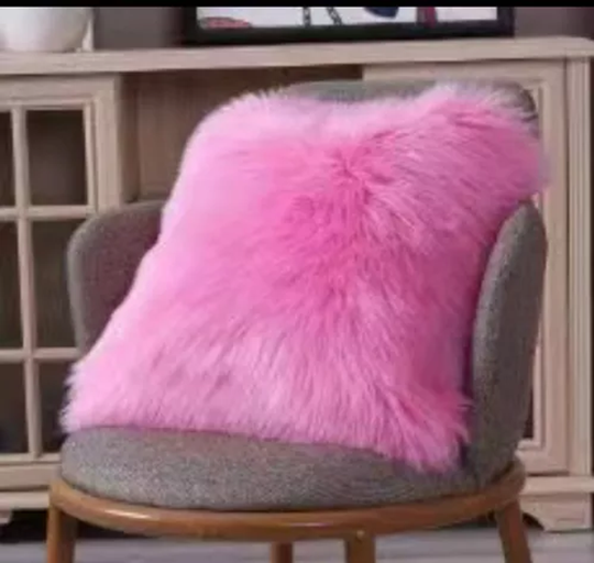 FUNDAS DE COJÍN PELUDITAS 45X45 CM COLOR FUCSIA - 2