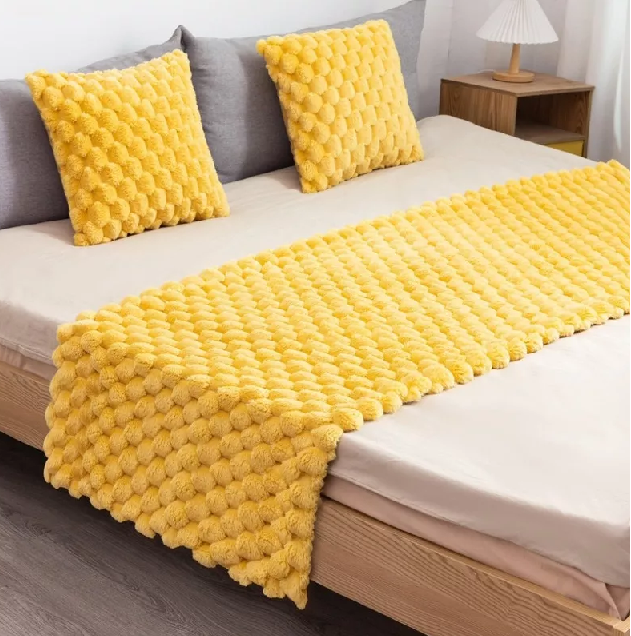 PIECERA 70X190 CM + 2 FUNDAS 45X45 CM PLUSH PELUDITA KING COLOR EN COLOR AMARILLO - 2