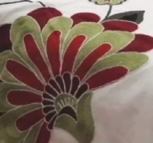PIECERA BORDADA + 2 FUNDAS DE COJÍN DISEÑO FLORAL 6 COLOR EN COLOR BLANCO - 1