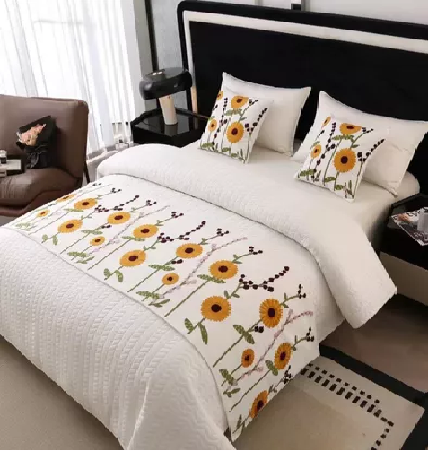 PIECERA BORDADA PARA CAMA SIN FUNDAS DE COJÍN DISEÑO 8 COLOR CREMA - 3