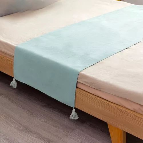 PIECERA PARA CAMA 2 PLAZA - KING EN LINO POMPONES 70X210 CM COLOR AGUA - 3