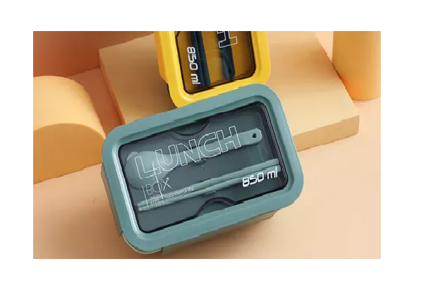 LONCHERA LUNCHBOX DE 2 NIVELES CON CUCHARA Y PALITOS DE SUSHI, 850 ML, COLOR VERDE - 3
