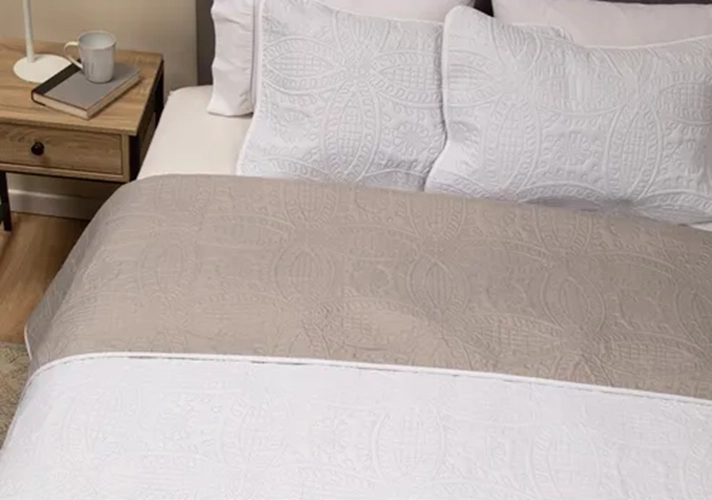 CUBRECAMA QUILT REVERSIBLE 2 PLAZAS 240X260 - 3