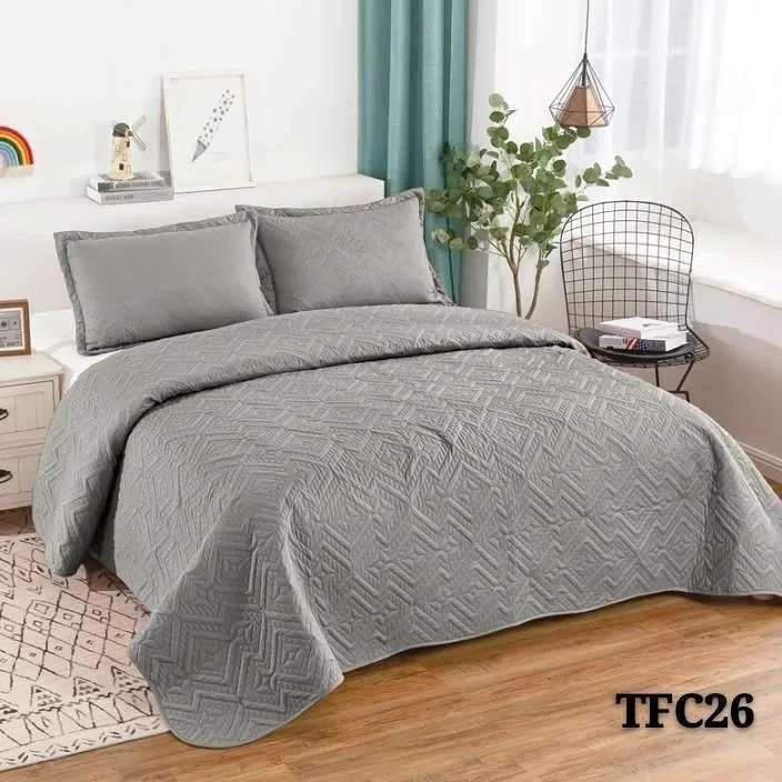 CUBRECAMA VERANO QUILT KING - 2