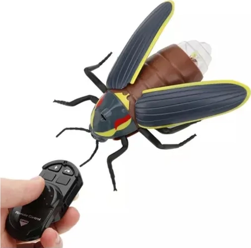BICHO LUCIE RNAGA RC INSECTO 1:72