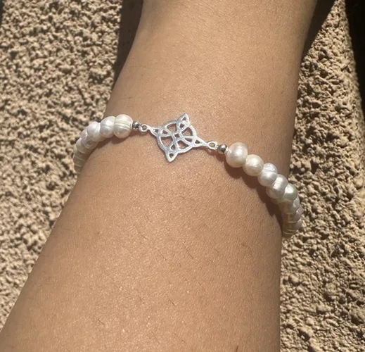 PULSERA NUDO BRUJAS PLATA FINA CON PERLAS - 6