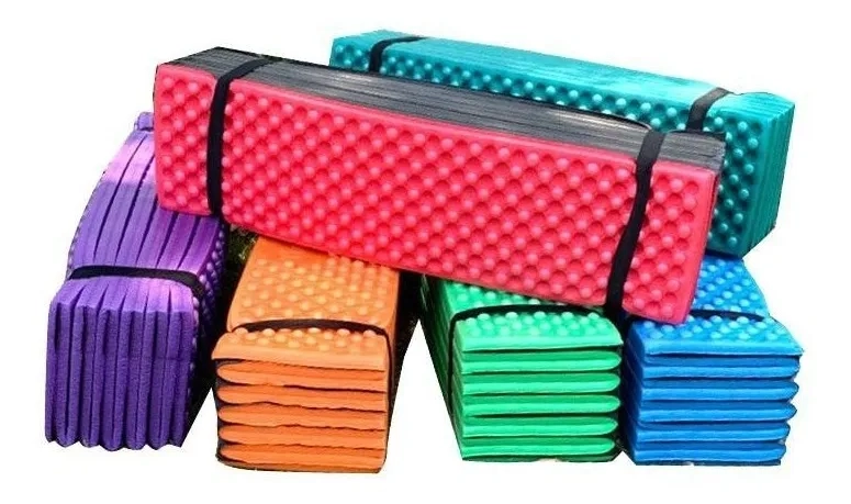 COLCHONETA DE CAMPING DE 190X57CM,ULTRALIGERA DE ESPUMA COLOR VIOLETA - 1