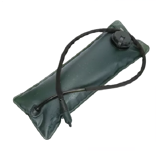 BOLSA DE HIDRATACION 2.5L TREKKING CICLISMO EN COLOR NEGRO - 1