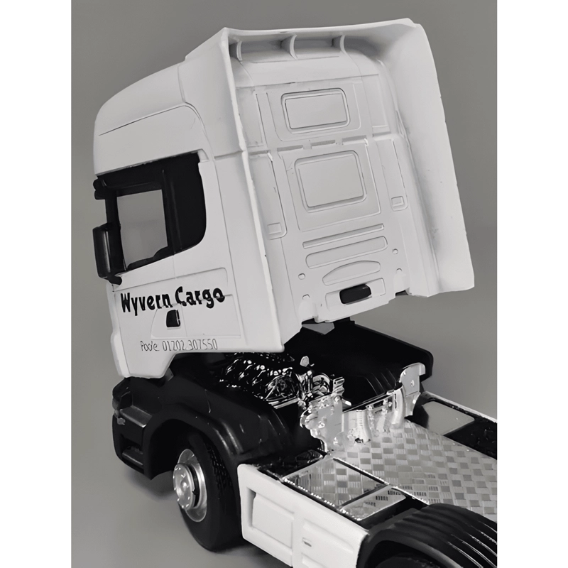 CAMION SCANIA SERIE 4 ESCALA 1:50 BLANCO - 4