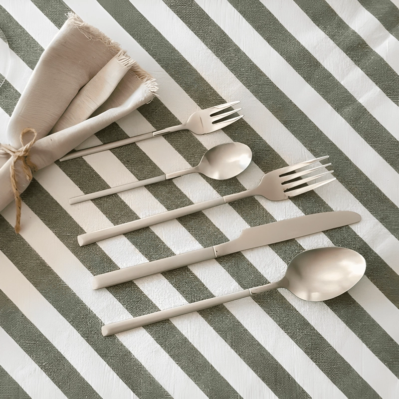 SET DE CUCHILLERIA 30 PCS CUBIERTOS ACERO INOXIDABLE - 1
