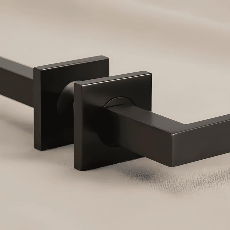 PAR DE MANILLAS MODELO MIKABLACK, NEGRO MATE - 1