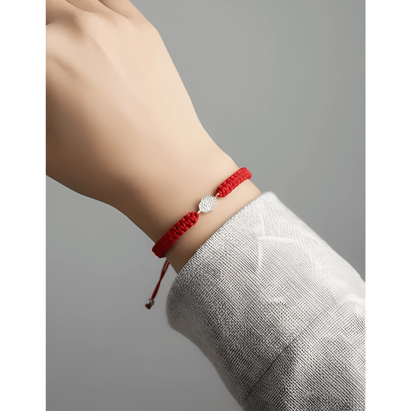 PULSERA HILO MANO DE FATIMA PLATA FINA CON CIRCONES ROJO - 2
