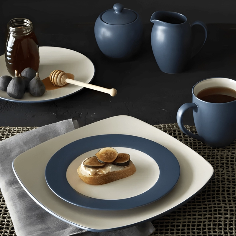 JUEGO DE VAJILLA CUADRADA 4 PIEZAS NORITAKE SE... AZUL - 1