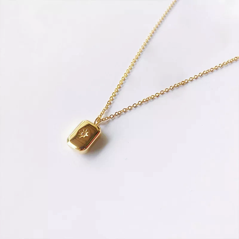 CYBER OFF! COLLAR RECTANGULAR CON DIAMANTE ORO 18K - 1003OJR - 3
