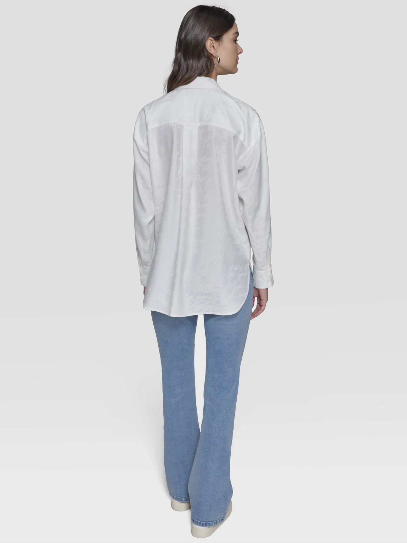 CAMISA OVERZISE CON ESTAMPADO TONAL - 3