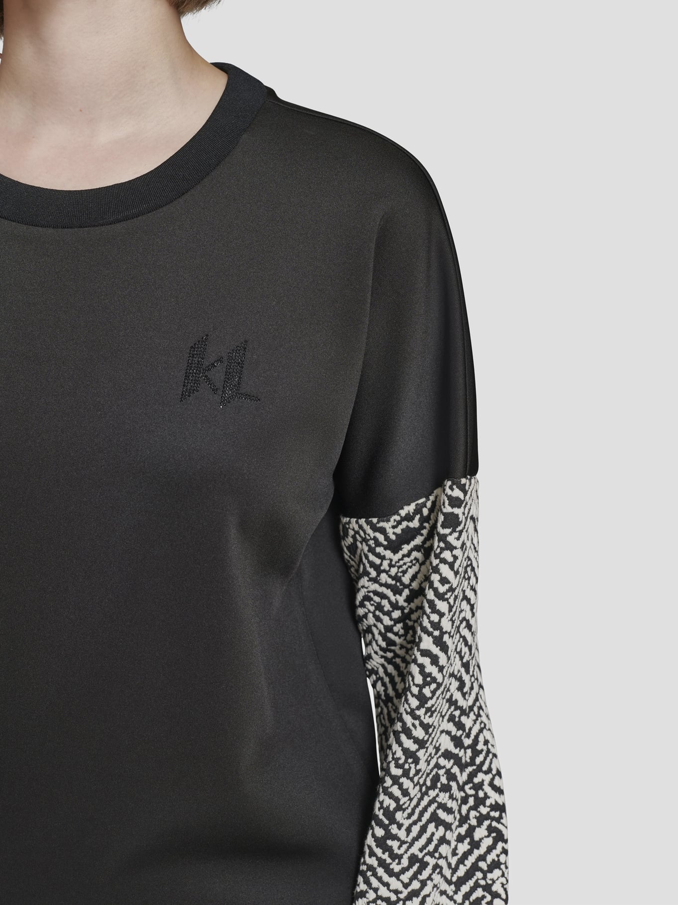 SWEATER DE PUNTO CON MANGAS EN CONTRASTE - 5