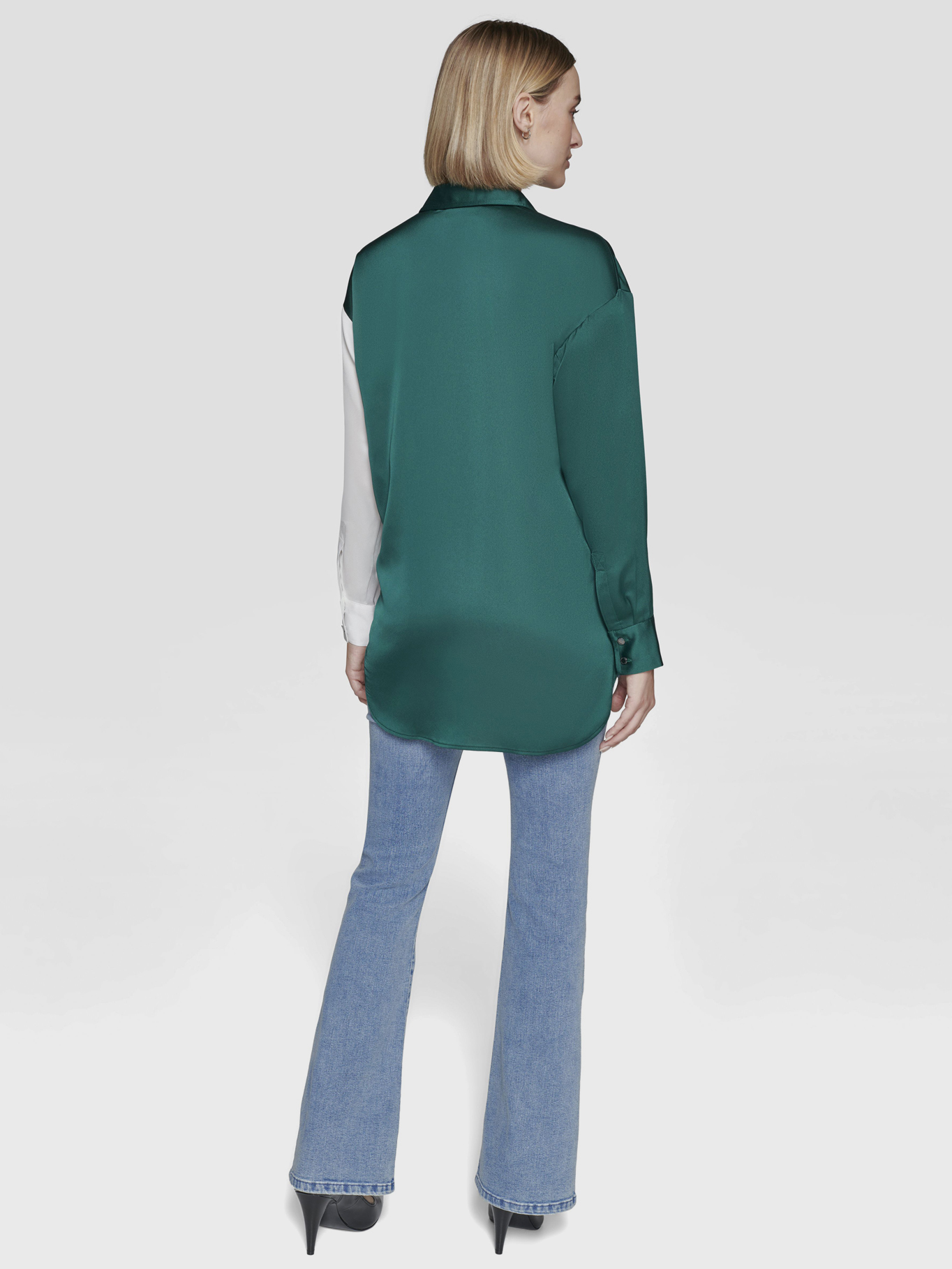 CAMISA CON DISEÑO DE BLOQUE DE COLOR - 3