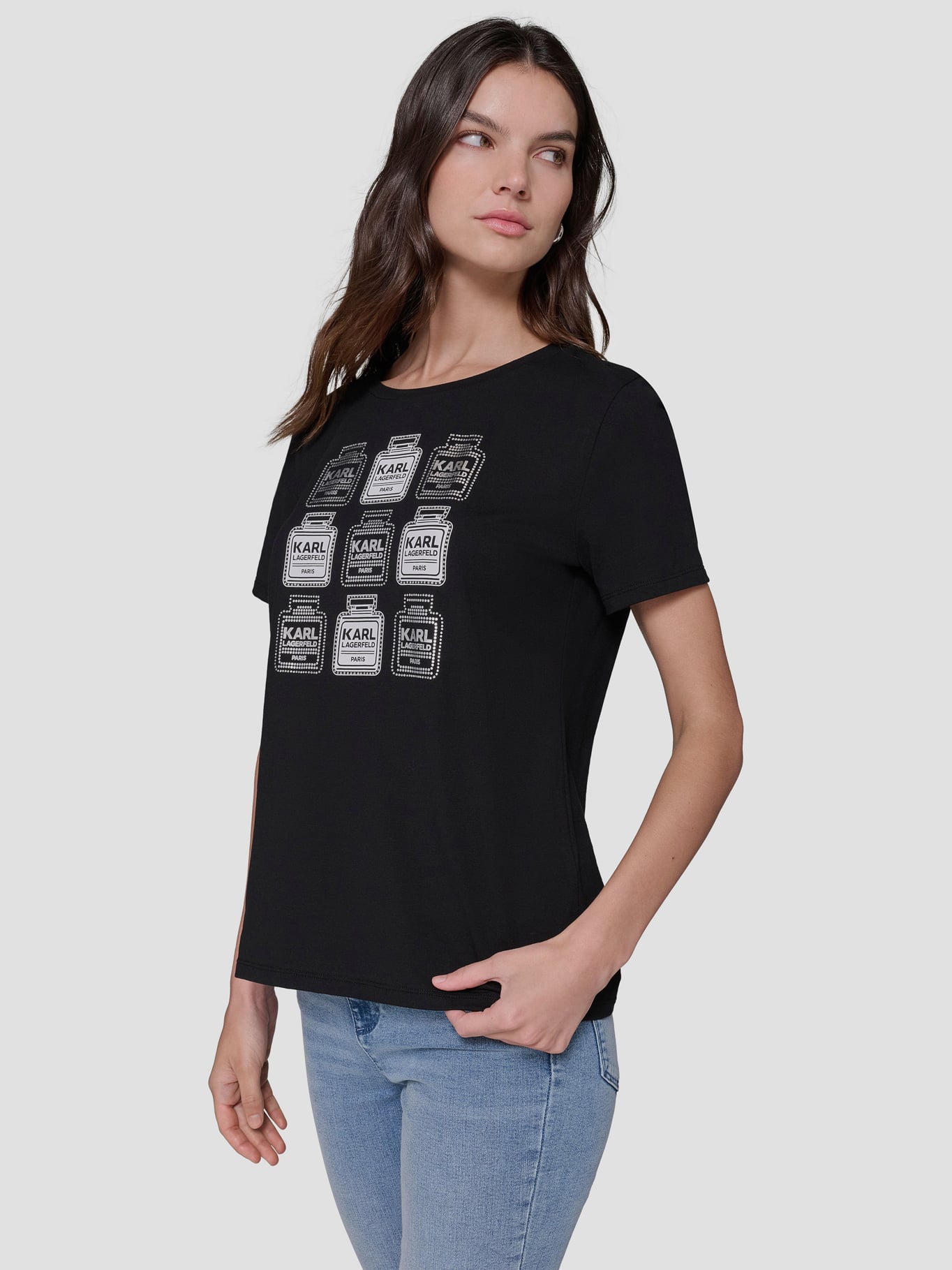 POLERA CON ESTAMPADO DE PERFUME - 1