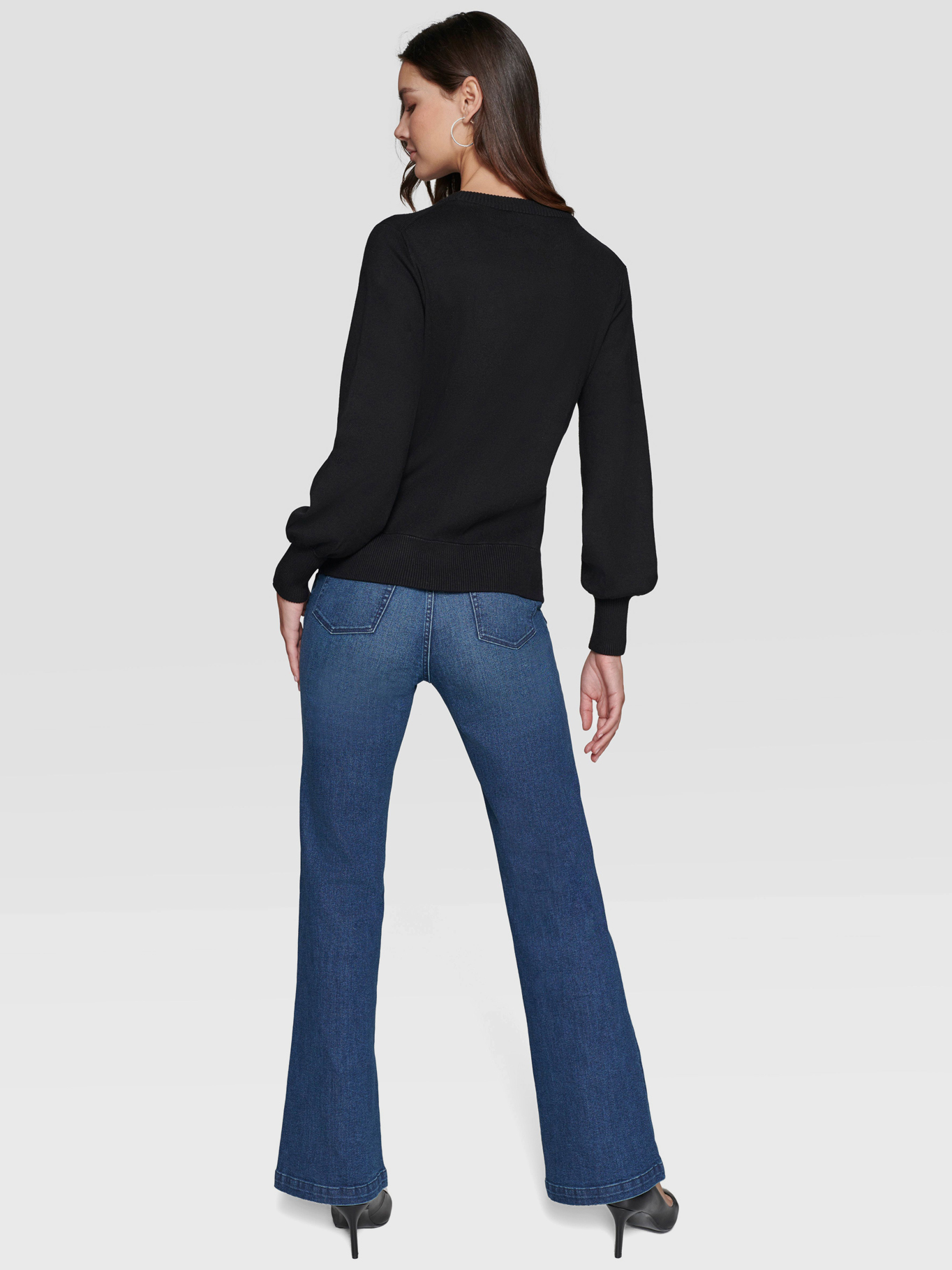 SWEATER CON ADORNO DE PERLAS - 4