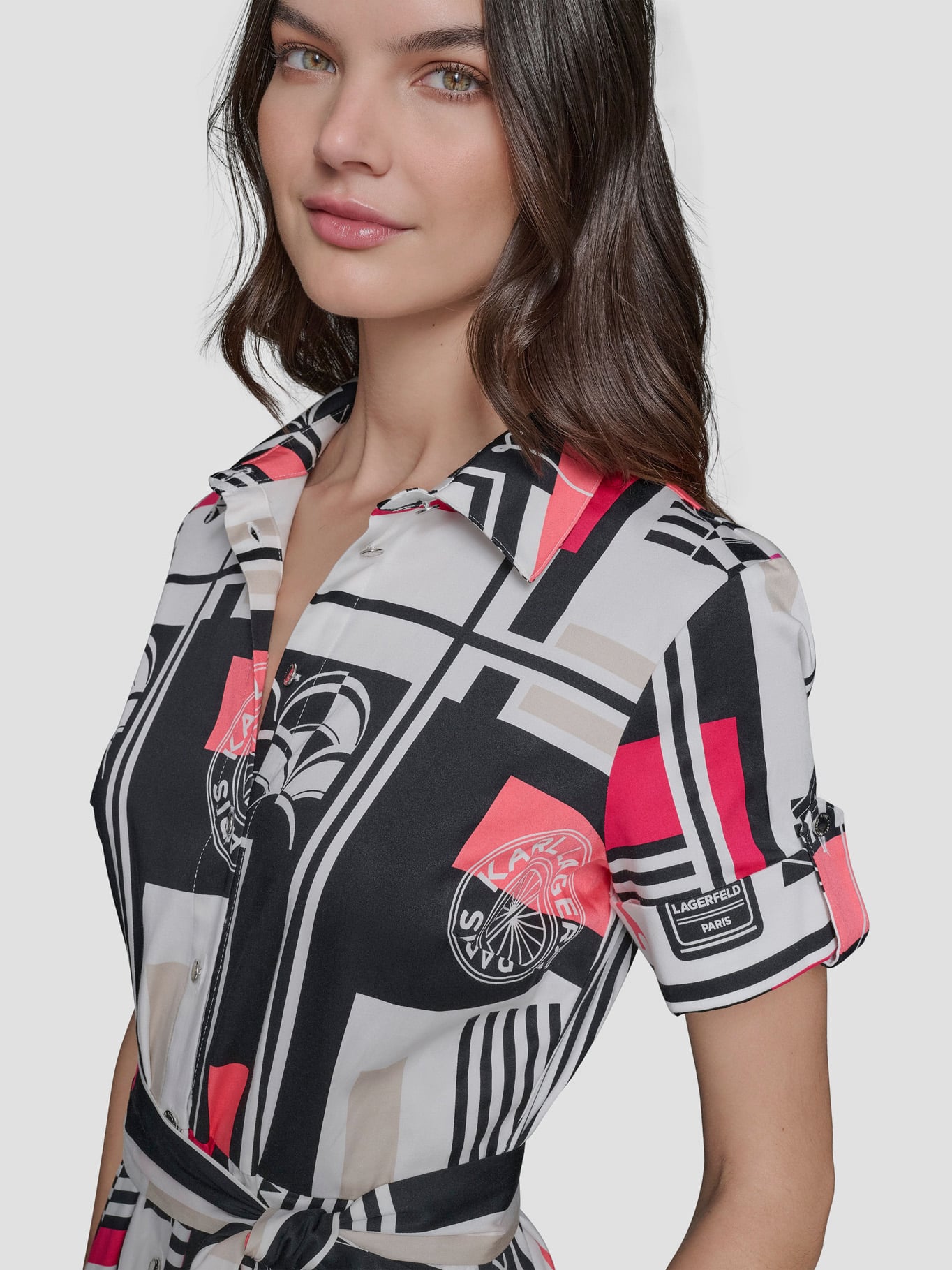 VESTIDO ESTAMPADO DE MANGAS CORTAS - 5